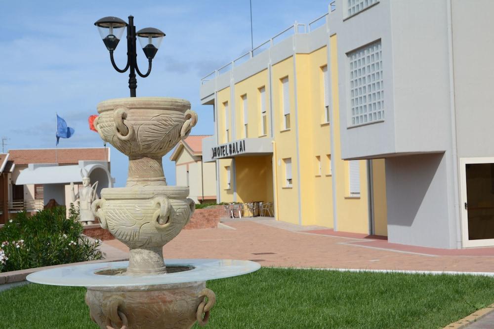 Hotel Balai Порто-Торрес Экстерьер фото